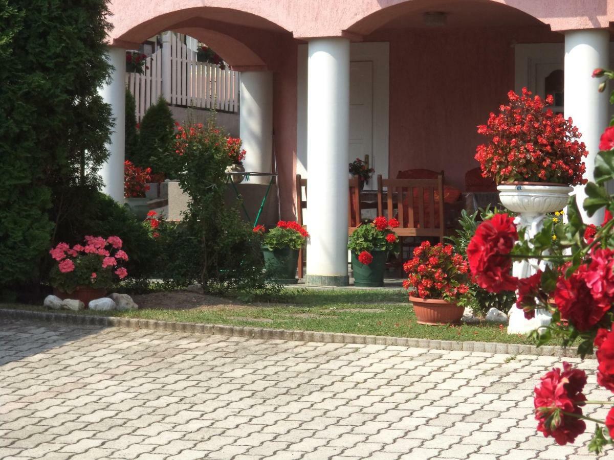 Maria Apartman Heviz Ngoại thất bức ảnh