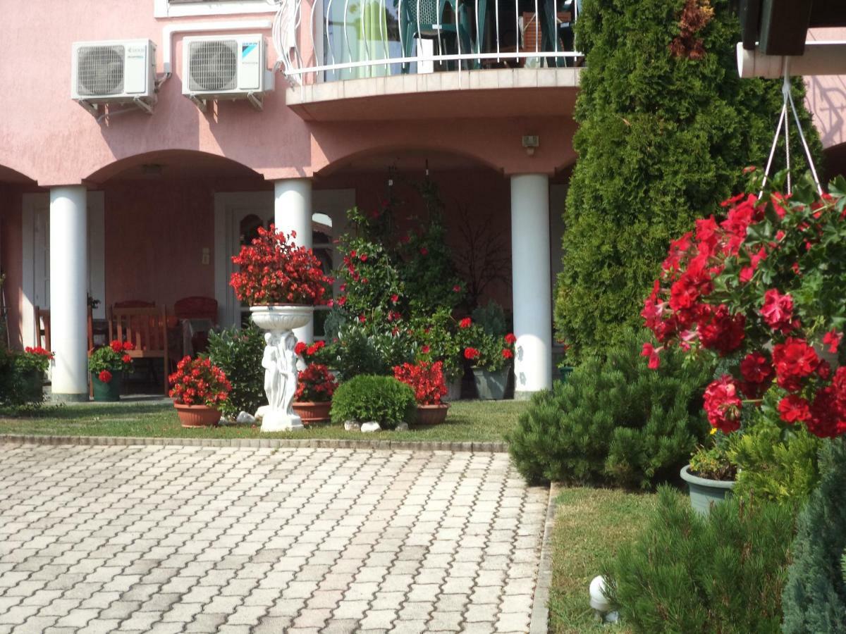 Maria Apartman Heviz Ngoại thất bức ảnh
